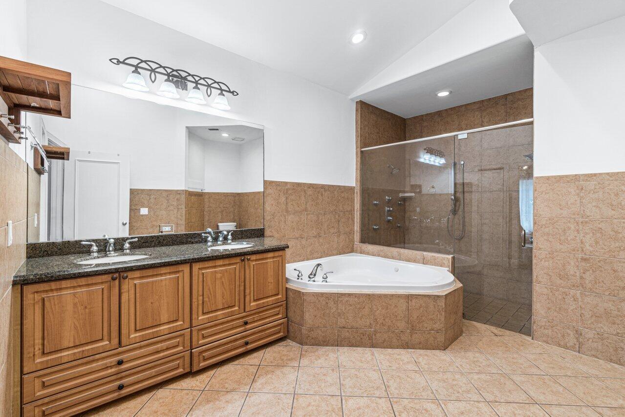 2998 Northwest 41st Street Boca Raton, FL 33434 - Photo 19 of 29 019-2998Northwest41stStreet-BocaRaton-FL