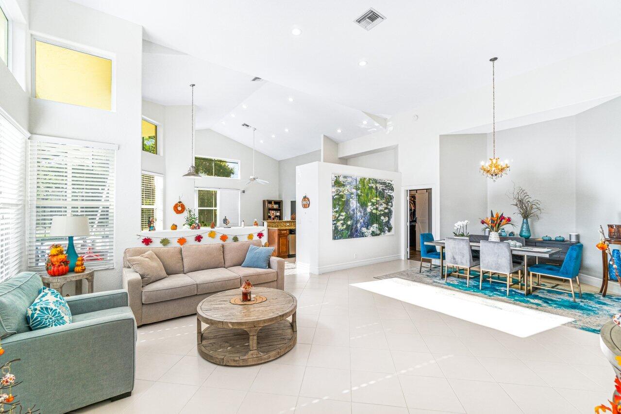 2998 Northwest 41st Street Boca Raton, FL 33434 - Photo 3 of 29 005-2998Northwest41stStreet-BocaRaton-FL