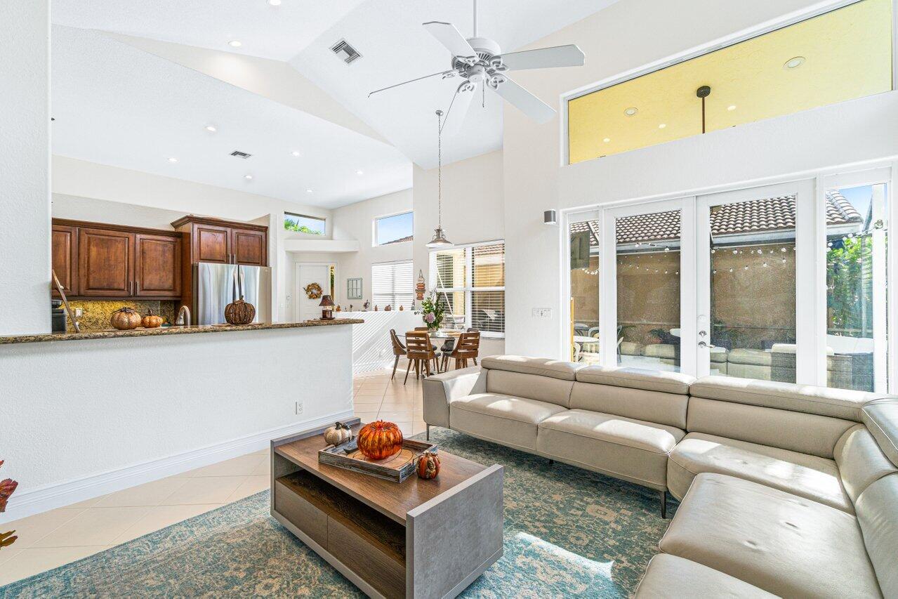 2998 Northwest 41st Street Boca Raton, FL 33434 - Photo 8 of 29 011-2998Northwest41stStreet-BocaRaton-FL