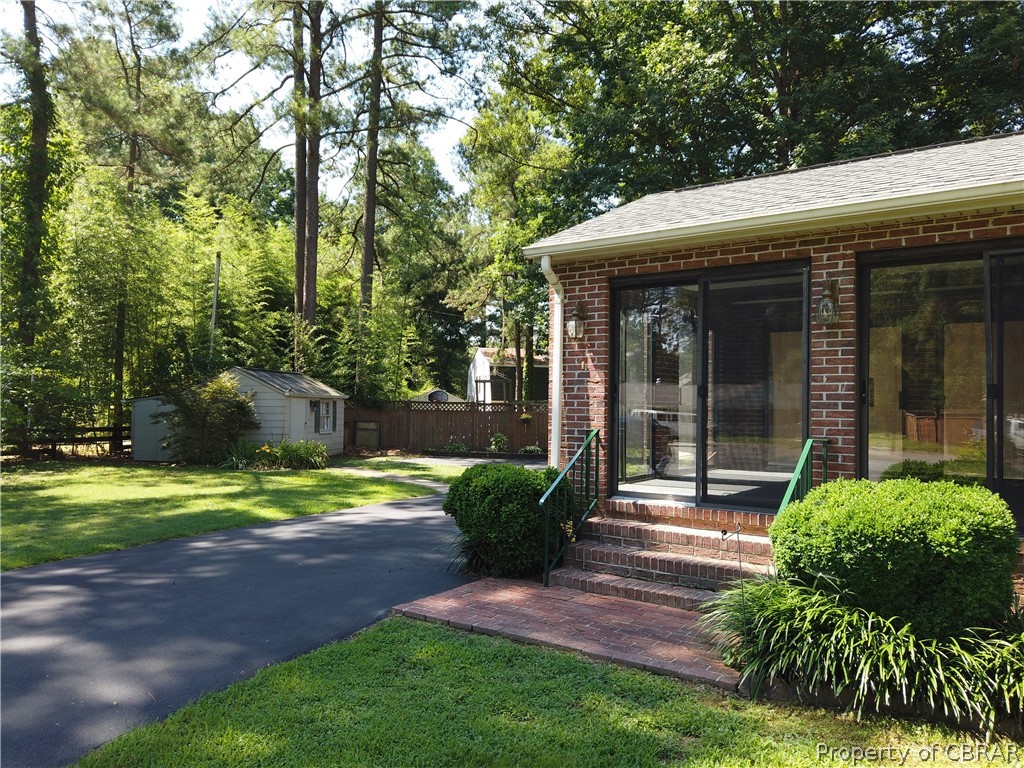 230 Treva Road Sandston, VA 23150 - Photo 5 of 40 Gallery Image 5