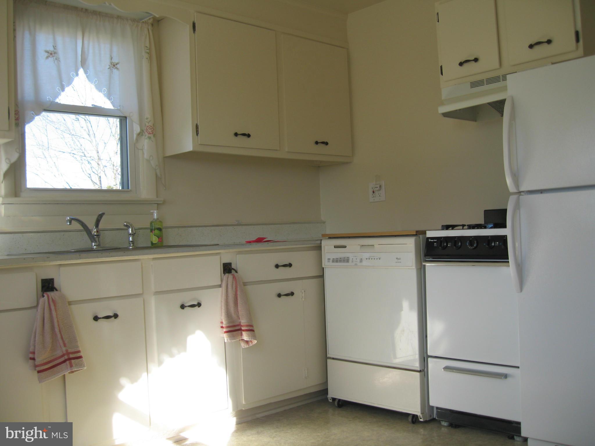 21606 New Freedom Road Freeland, MD 21053 - Photo 8 of 24 Kitchen