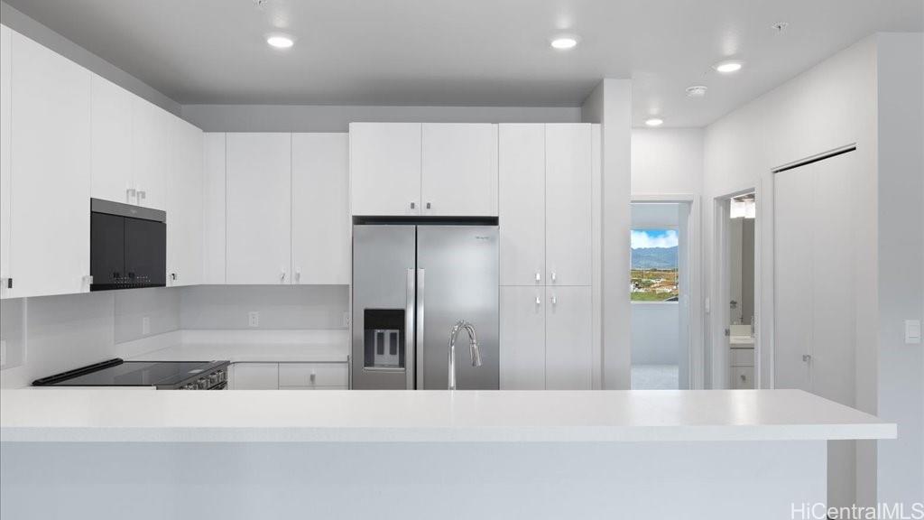 91-1170 Hoonaauao Street, Unit 1702 Kapolei, HI 96707 - Photo 4 of 21 Kitchen appliances included