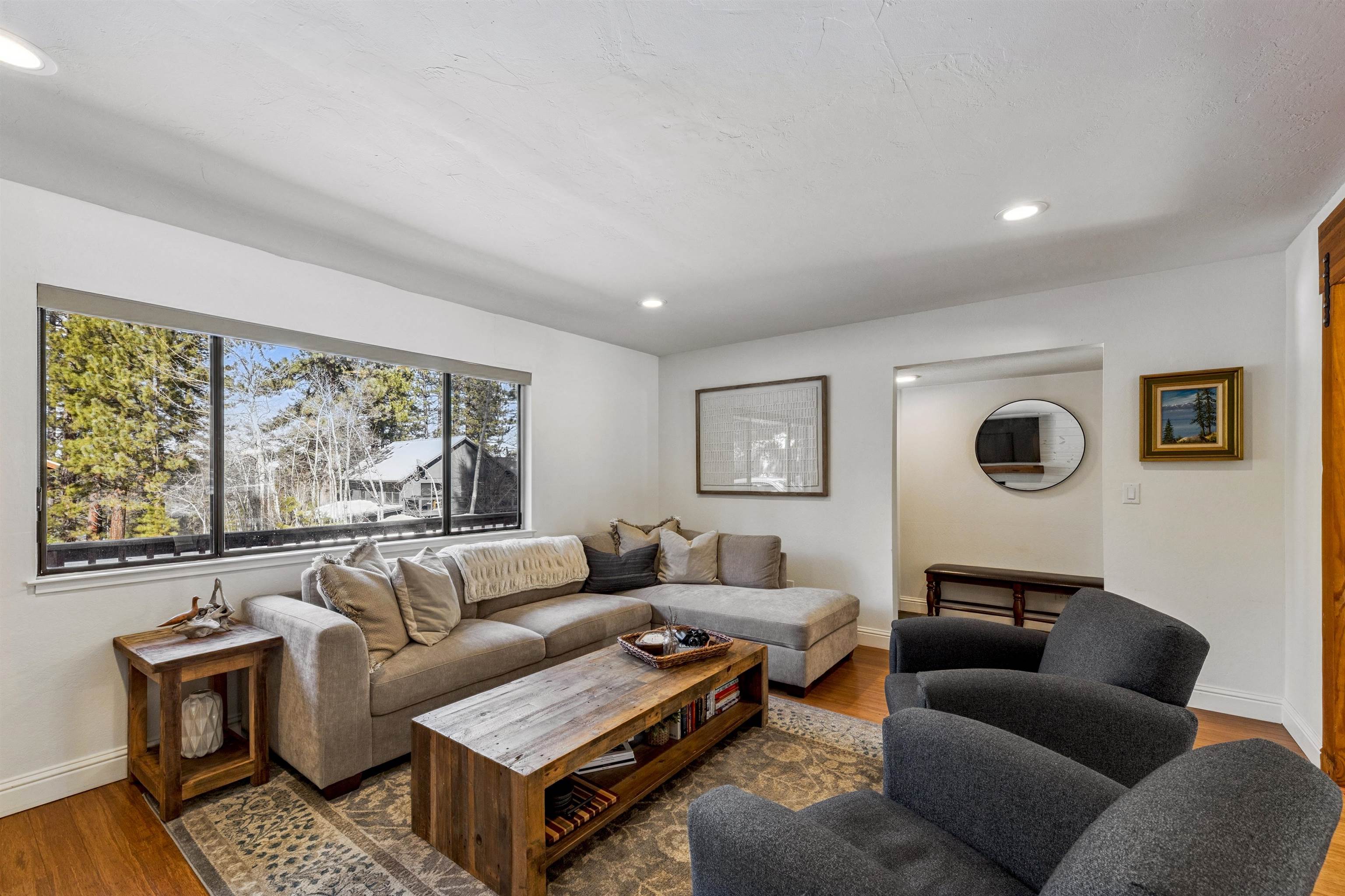 10895 Jeffery Pine Road Truckee, CA 96161 - Photo 6 of 25 a living room with furniture and a window