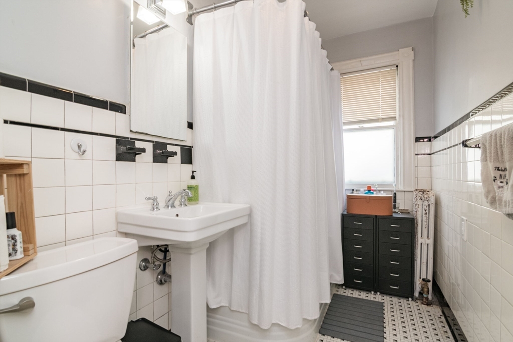 332-334 Forest Park Avenue Springfield, MA 01108 - Photo 12 of 42