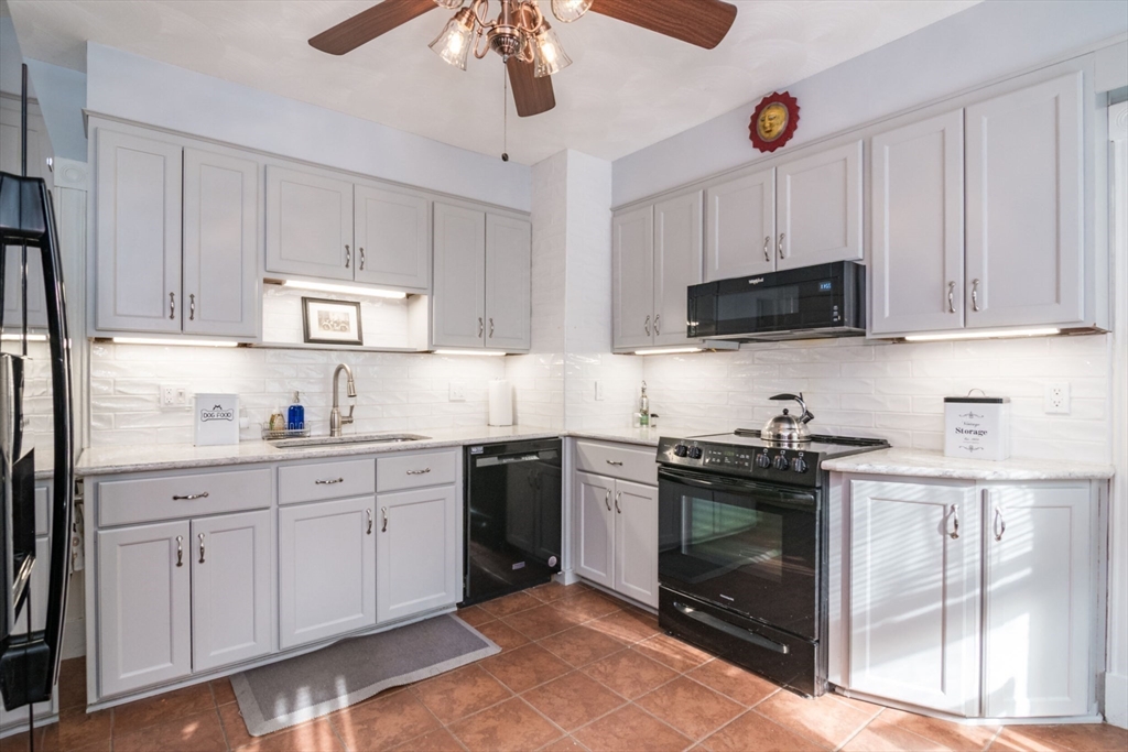 332-334 Forest Park Avenue Springfield, MA 01108 - Photo 20 of 42