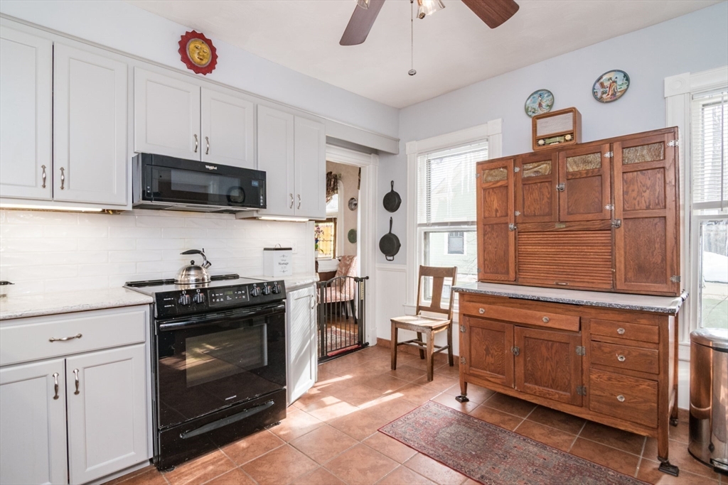 332-334 Forest Park Avenue Springfield, MA 01108 - Photo 21 of 42