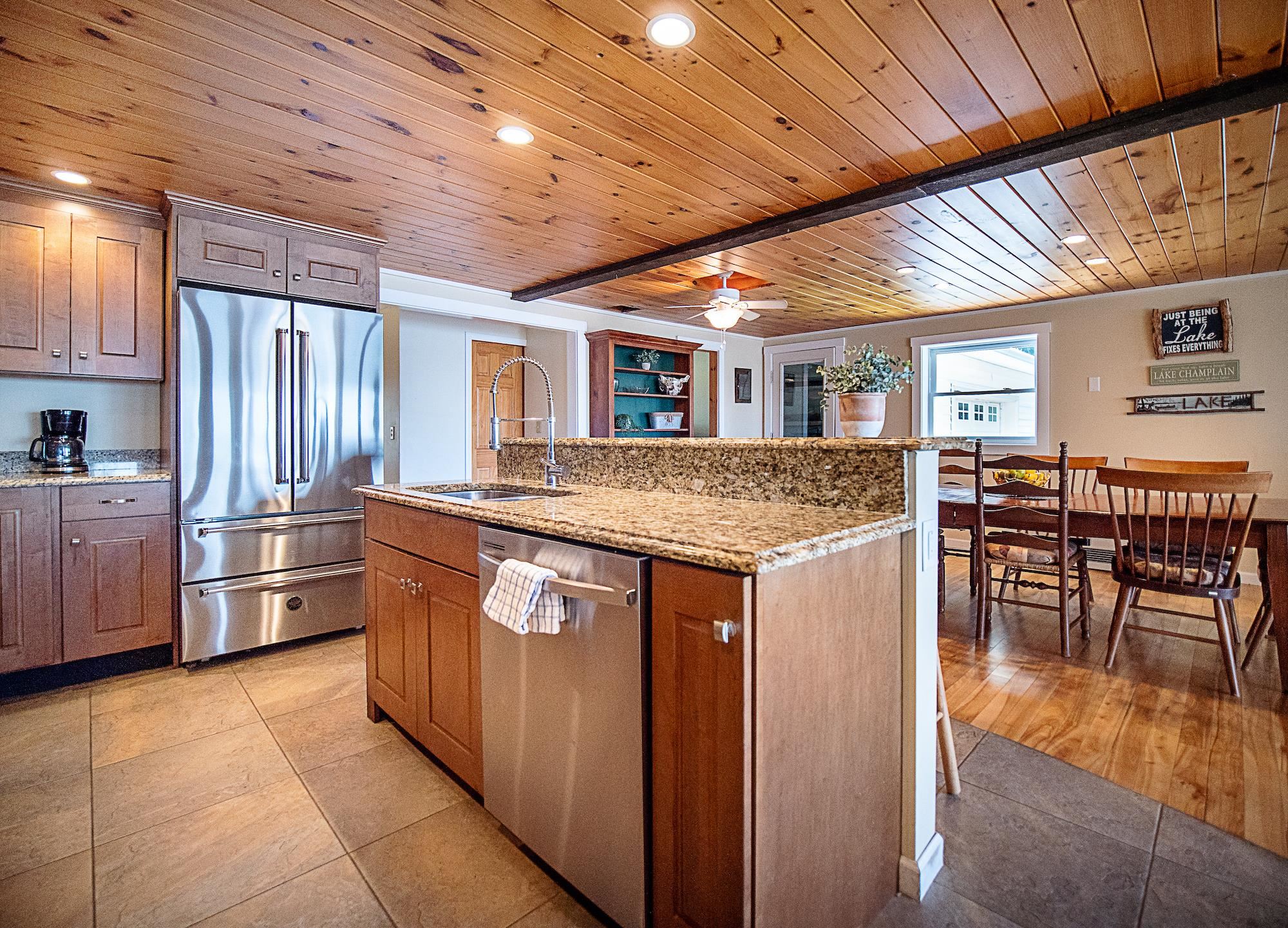 13 Mud Point South Alburgh, VT 05440 - Photo 11 of 40