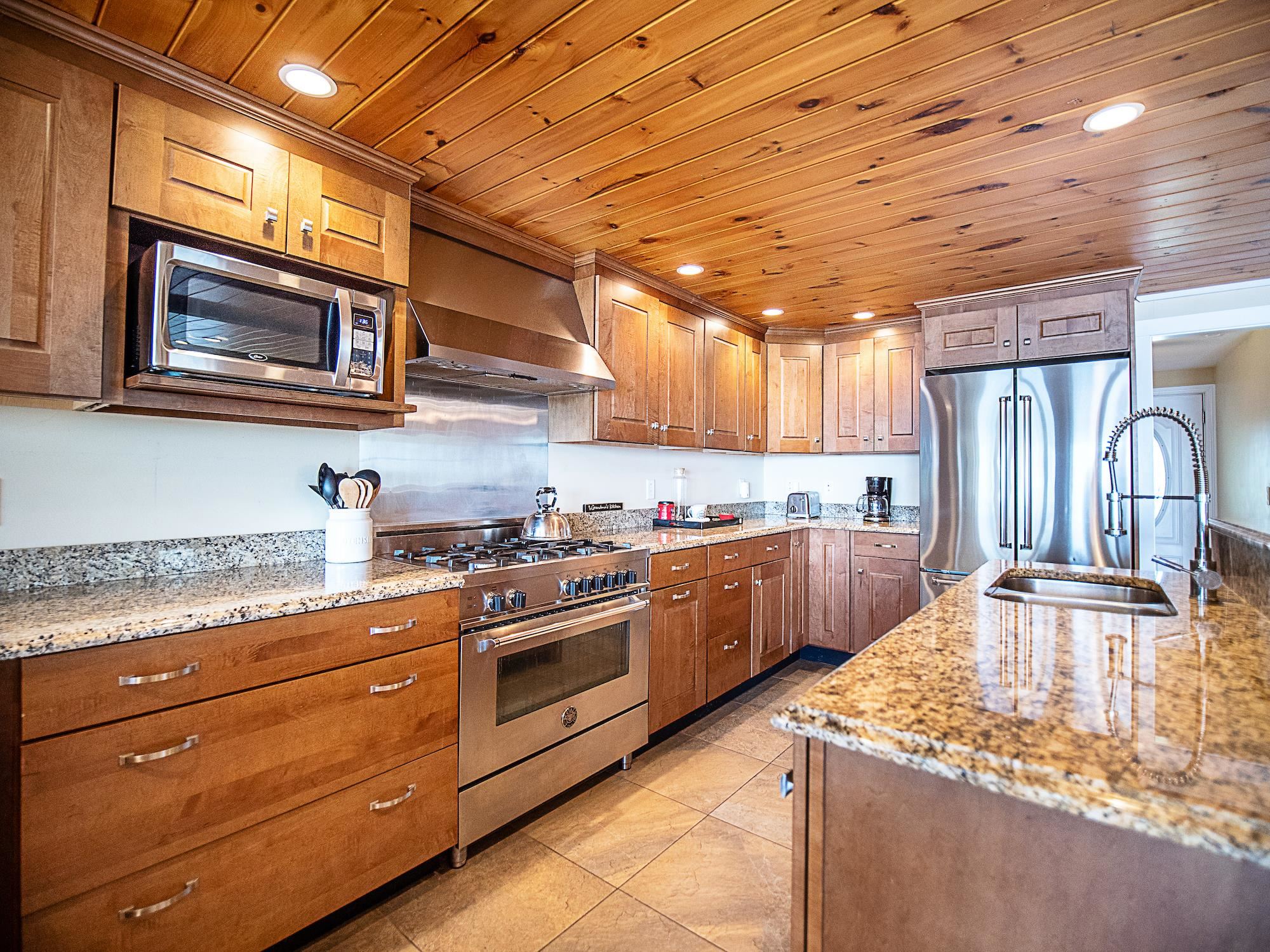 13 Mud Point South Alburgh, VT 05440 - Photo 10 of 40