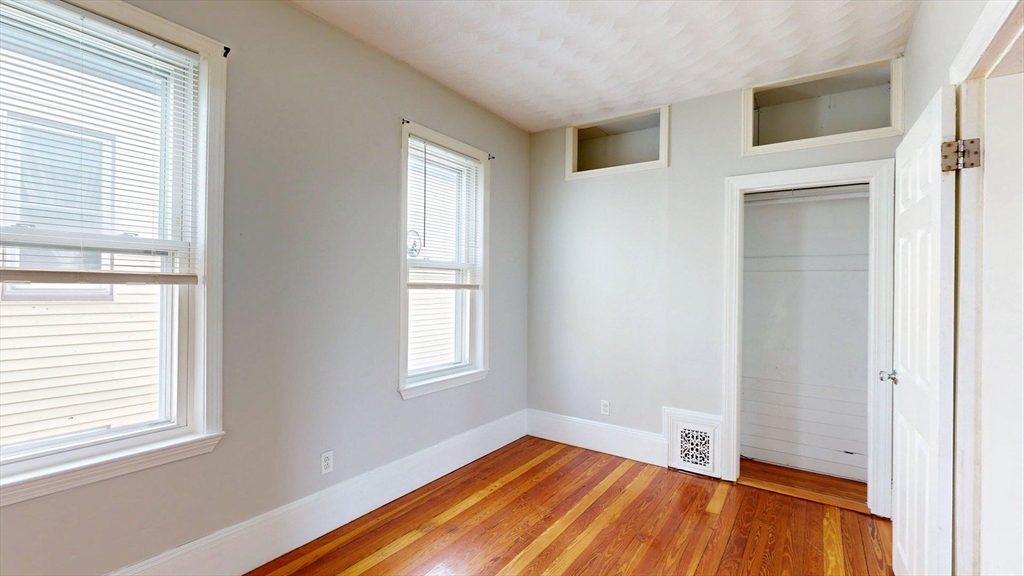 346 Chelsea Street, Unit 2 Boston, MA 02128 - Photo 8 of 31