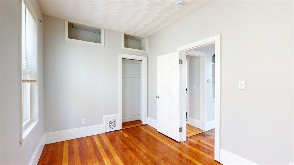 346 Chelsea Street, Unit 2 Boston, MA 02128 - Photo 9 of 31