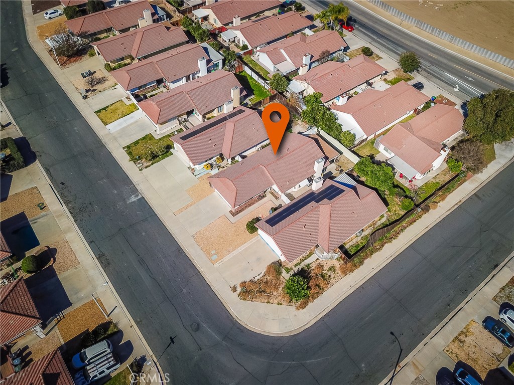 786 Zephyr Circle Hemet, CA 92543 - Photo 10 of 26 an aerial view of a house with a garden