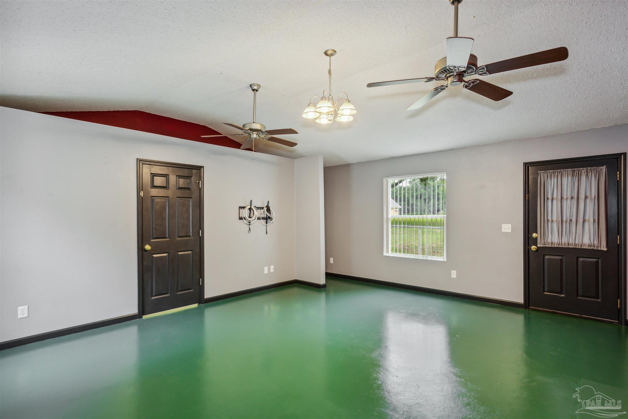 5159 Old Berryhill Road Milton, FL 32570 - Photo 12 of 33 Gallery Image 12