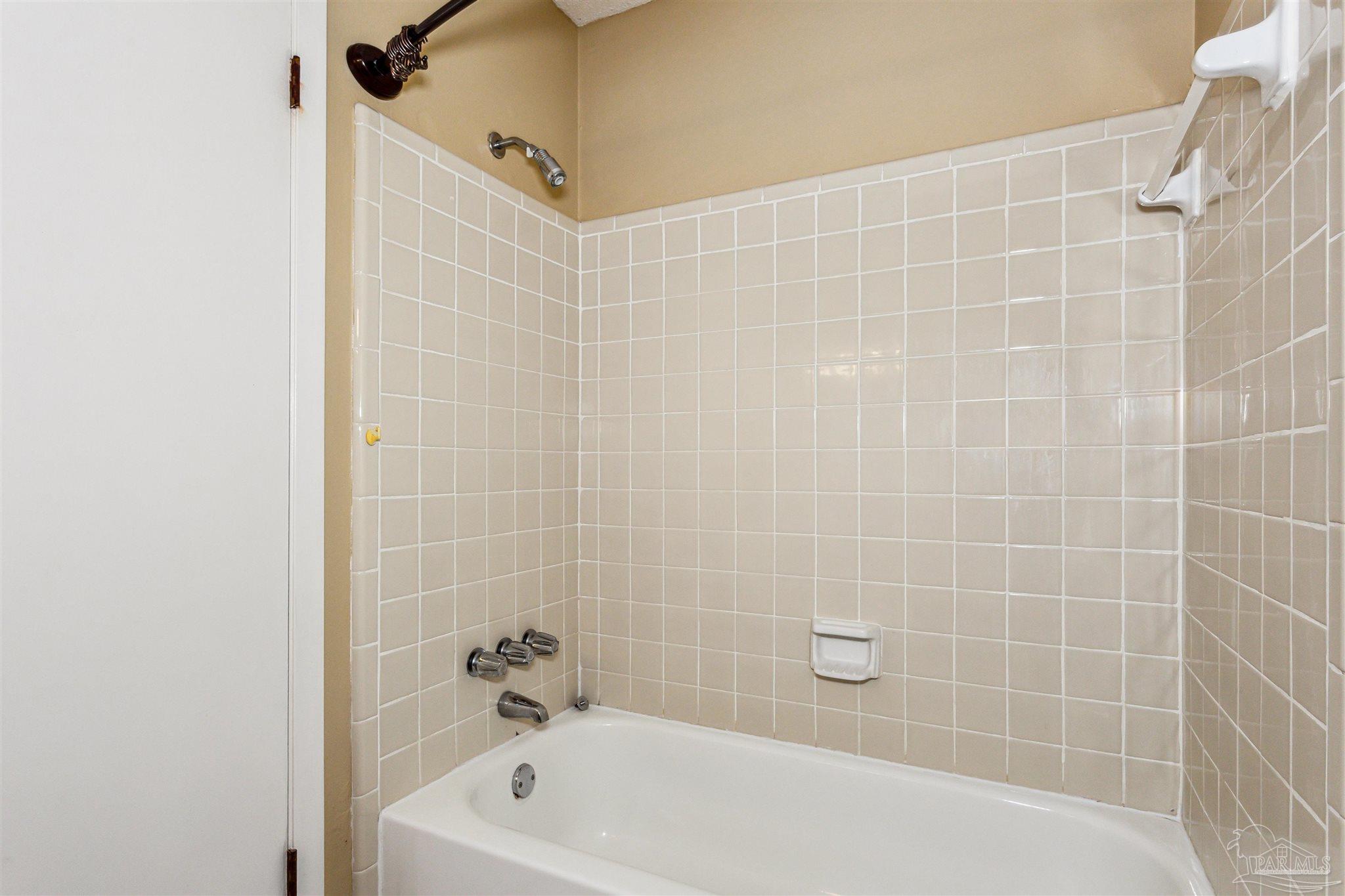 5159 Old Berryhill Road Milton, FL 32570 - Photo 21 of 33 Gallery Image 21