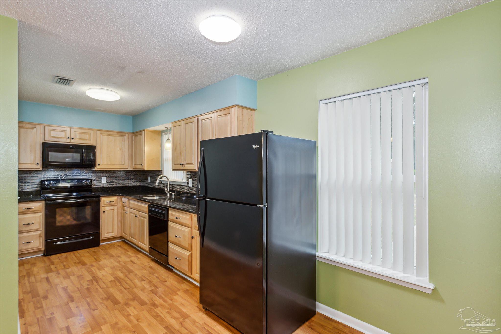 5159 Old Berryhill Road Milton, FL 32570 - Photo 7 of 33 Gallery Image 7