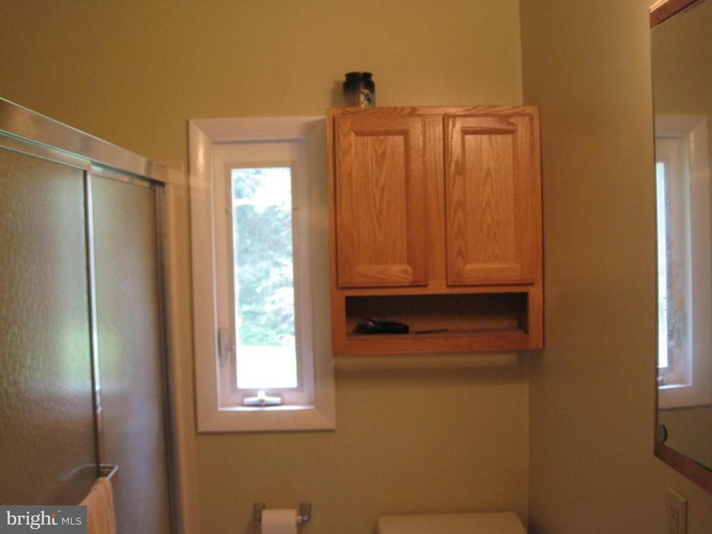 1686 Heilmandale Road Lebanon, PA 17046 - Photo 17 of 21 Gallery Image 17