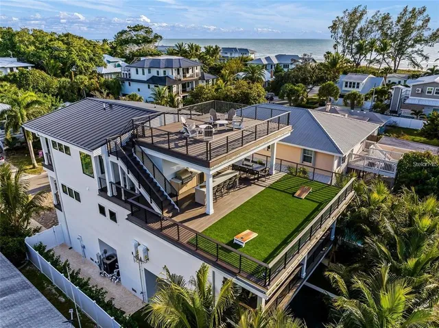 $4,965,000 | 112 Maple Avenue, Anna Maria, FL 34216