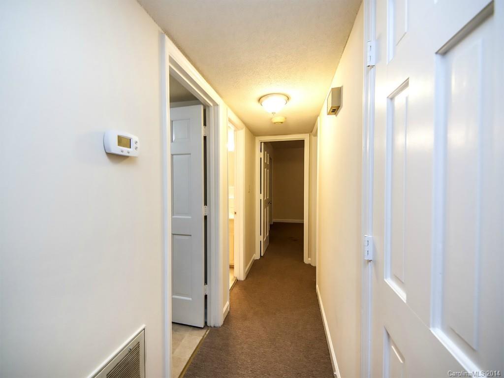 1344 Queens Road, Unit NONE Charlotte, NC 28207 - Photo 17 of 21 Gallery Image 17