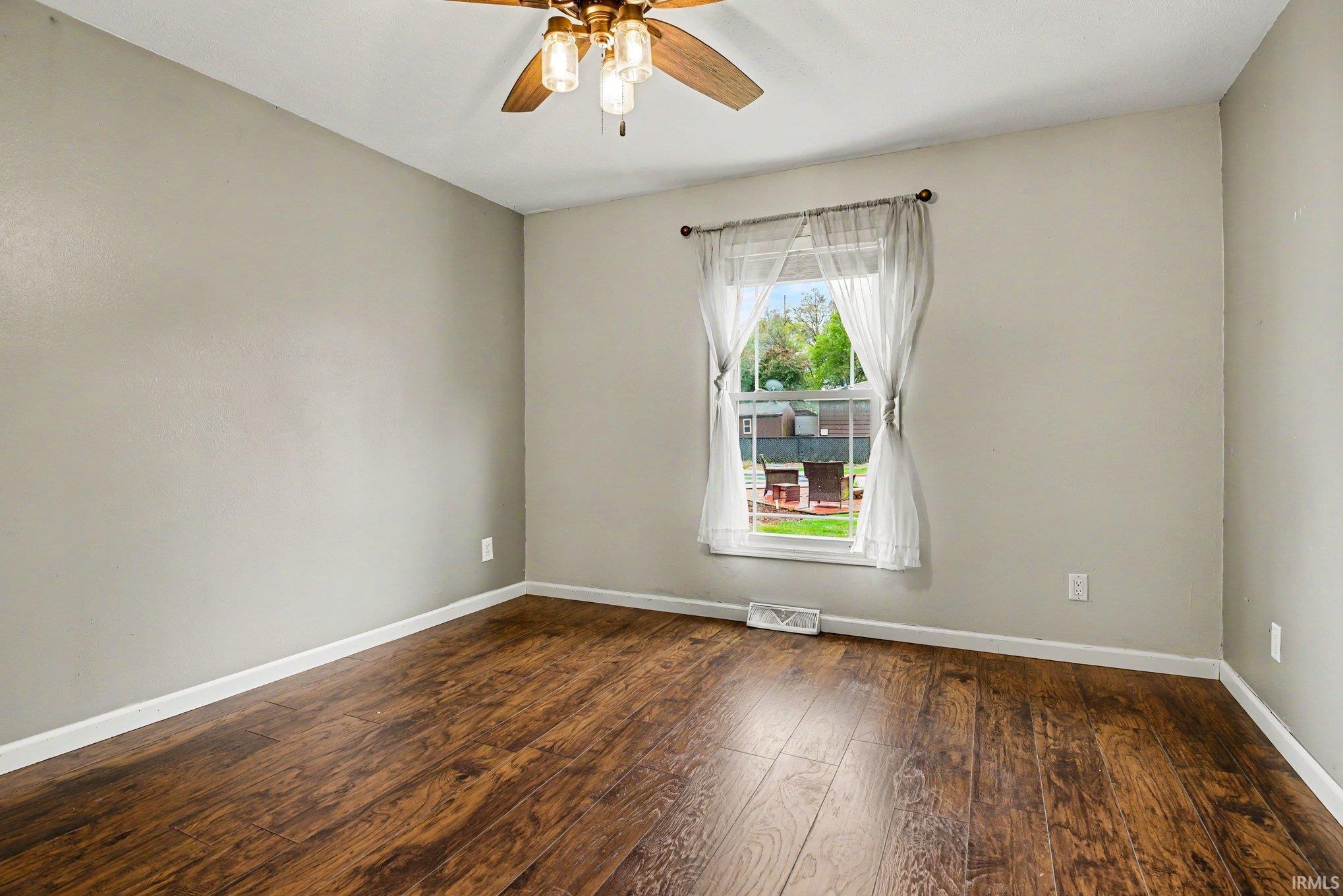 3004 Marshwood Road Goshen, IN 46528 - Photo 21 of 36