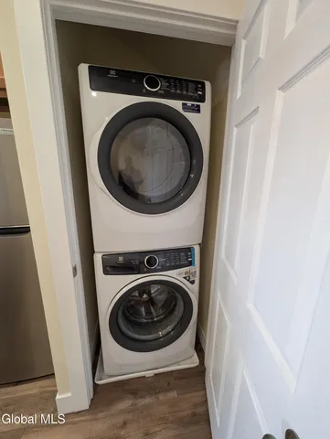 $1,600 | 50 Woodlawn Avenue, Unit 5, Albany, NY 12208