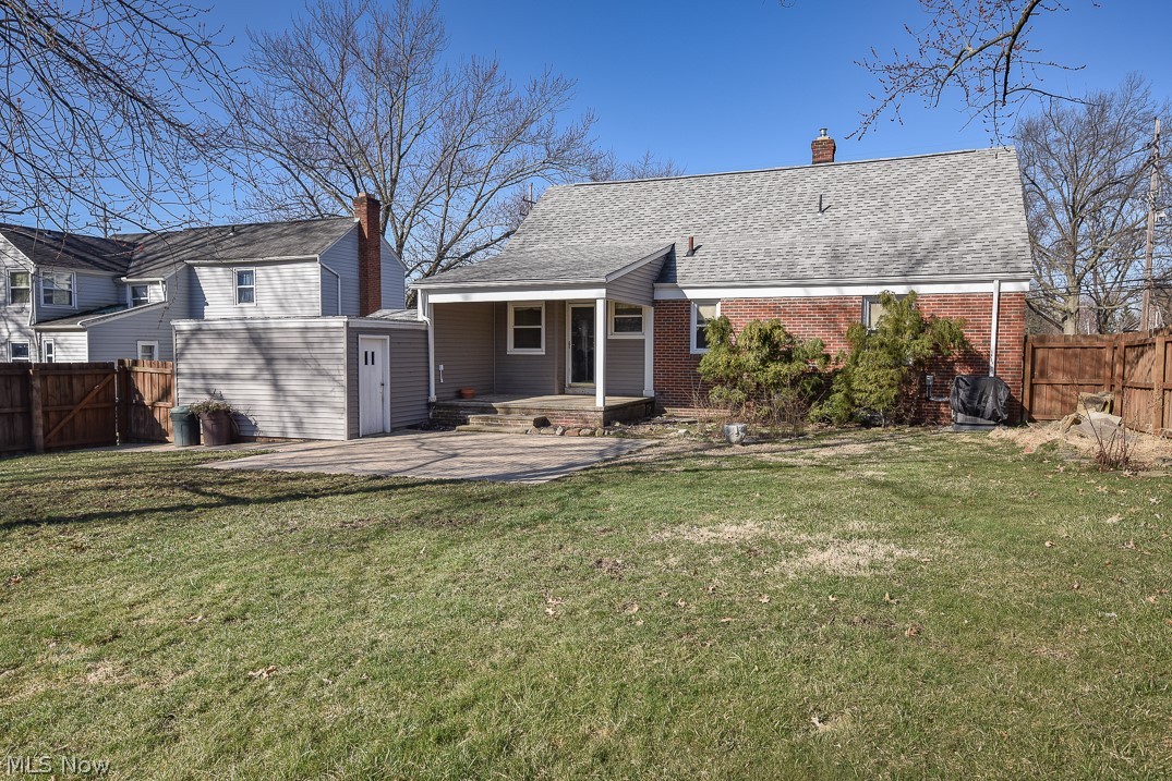 1313 Richmond Road Cleveland, OH 44124 - Photo 4 of 35 Gallery Image 4