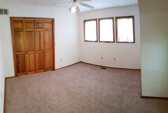 351 Rockside Drive Dixon, IL 61021 - Photo 16 of 29 Gallery Image 16