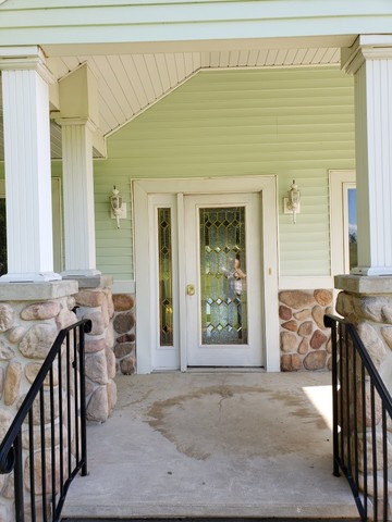 351 Rockside Drive Dixon, IL 61021 - Photo 6 of 29 Gallery Image 6