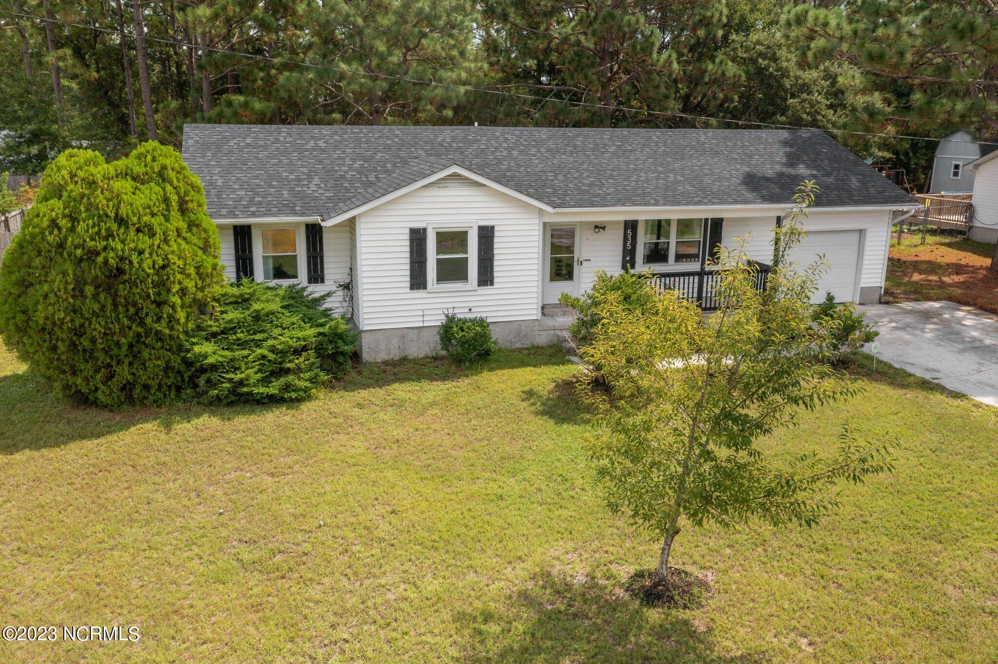 535 Sand Ridge Road Hubert, NC 28539 - Photo 3 of 49 12-web-or-mls-12