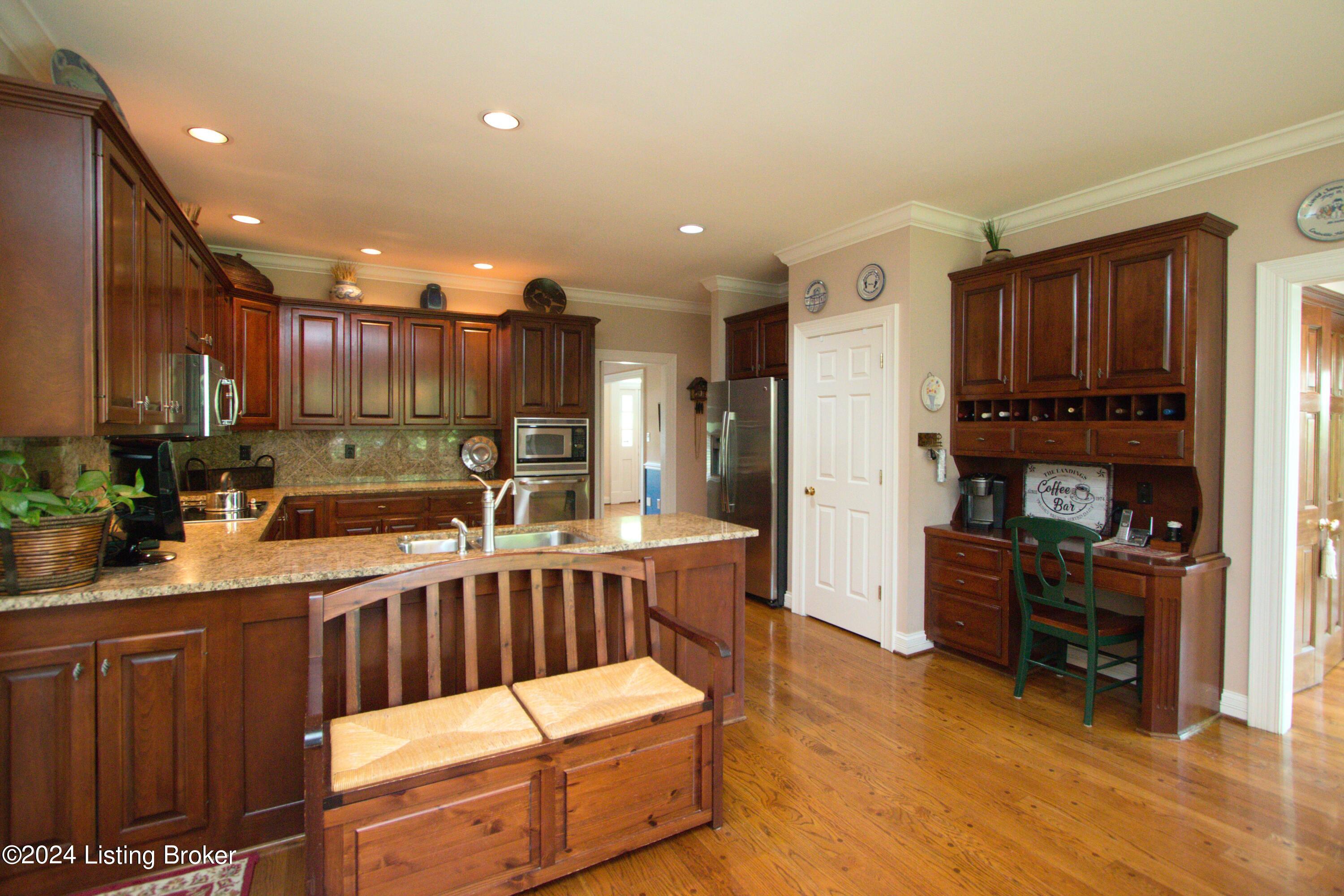 7009 Shallow Lake Road Prospect, KY 40059 - Photo 15 of 50 Kitchen 1_7009_Shallow_Lake_27