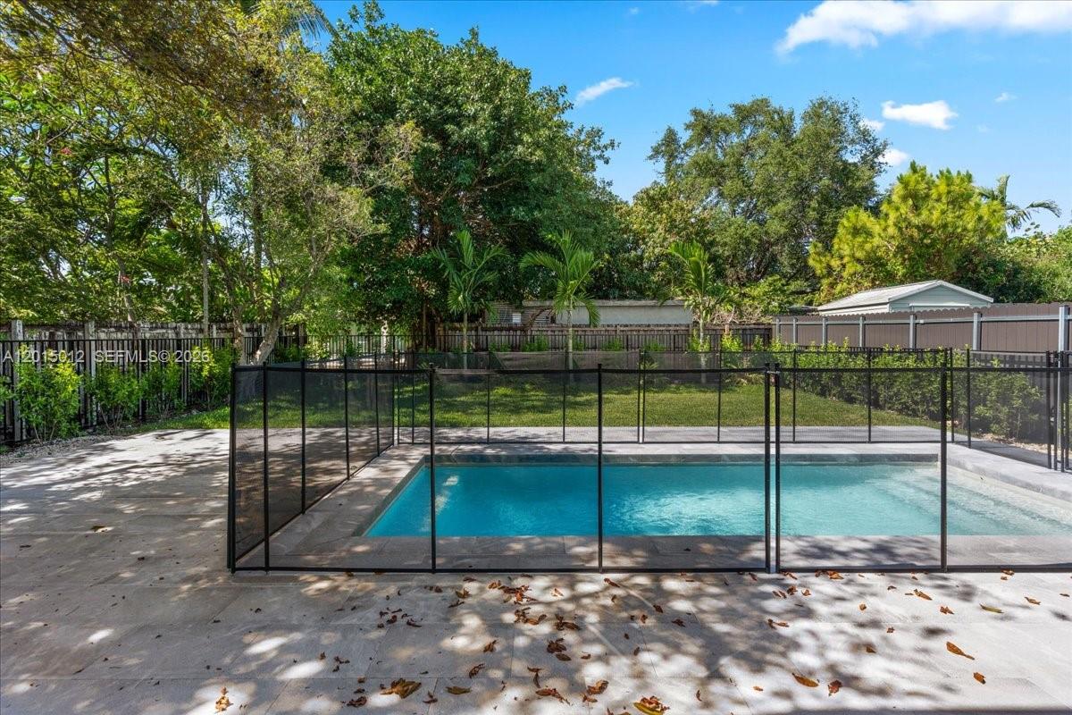 2175 Southwest 25th Street Miami, FL 33133 - Photo 36 of 39