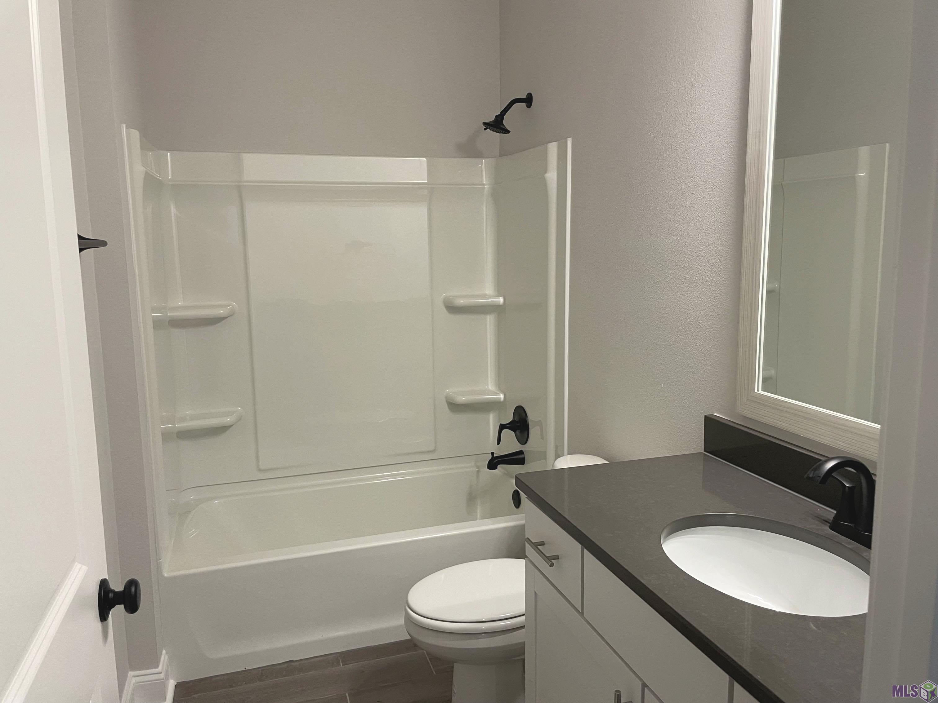 373 Spring Grove Loop Thibodaux, LA 70301 - Photo 8 of 12 Gallery Image 8