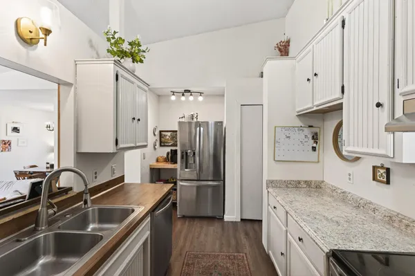 $265,000 | 16457 Five Hawks Avenue Southeast, Prior Lake, MN 55372