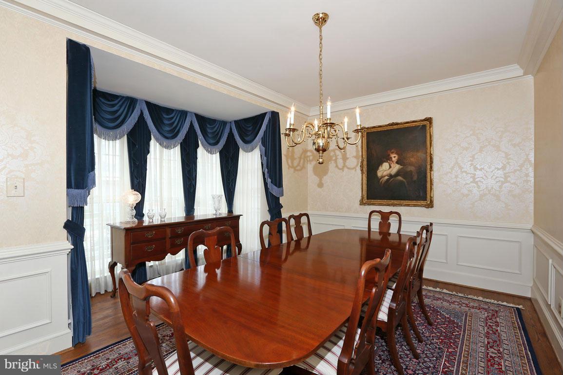 8014 Rising Ridge Road Bethesda, MD 20817 - Photo 5 of 21 Dining Room