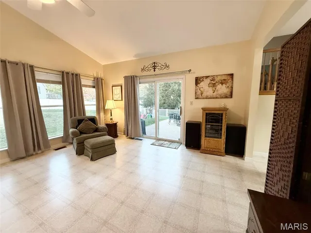 $685,000 | 814 Summit Glen Court, Fenton, MO 63026