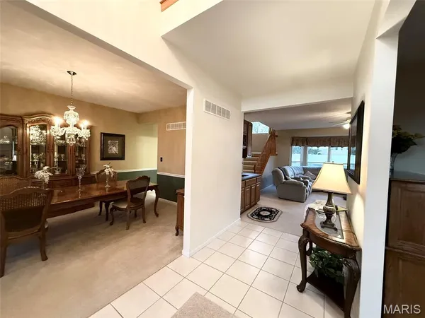 $653,000 | 814 Summit Glen Court, Fenton, MO 63026