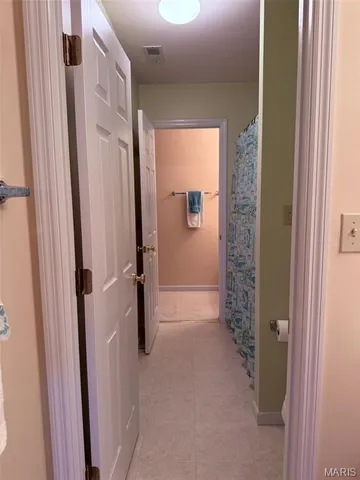 $685,000 | 814 Summit Glen Court, Fenton, MO 63026