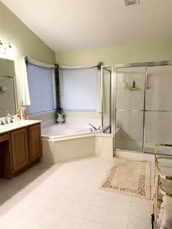 $653,000 | 814 Summit Glen Court, Fenton, MO 63026