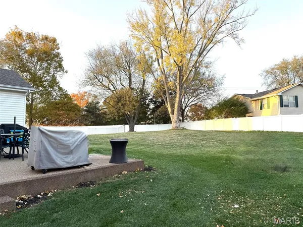 $653,000 | 814 Summit Glen Court, Fenton, MO 63026