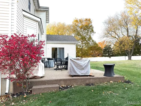 $653,000 | 814 Summit Glen Court, Fenton, MO 63026