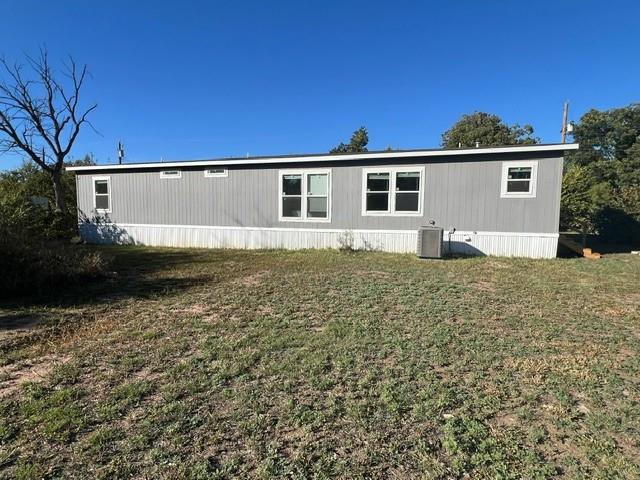 705 West Pierce Street Winters, TX 79567 - Photo 15 of 18