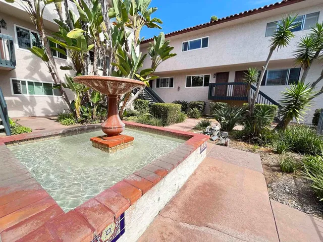 a view of a house with entertaining space