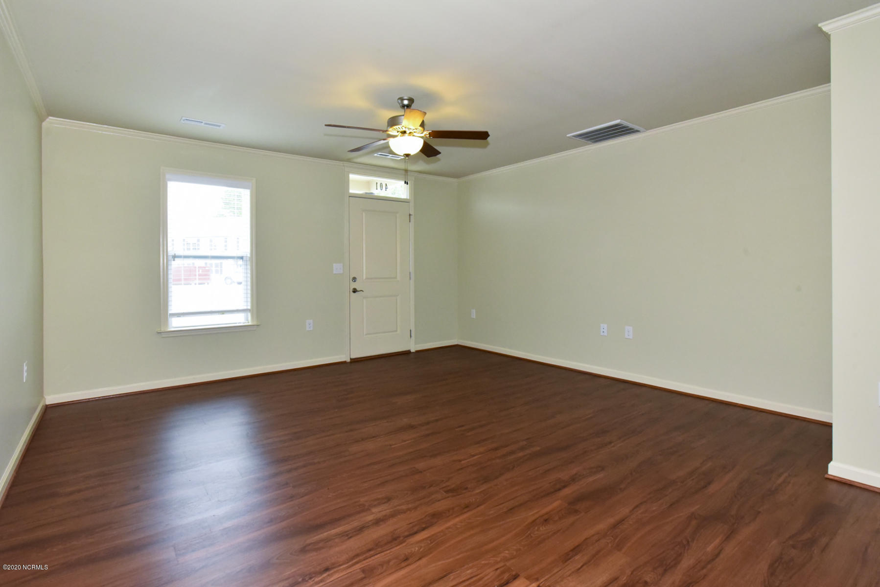 401 Sullivan Loop Road Jacksonville, NC 28544 - Photo 8 of 30 042
