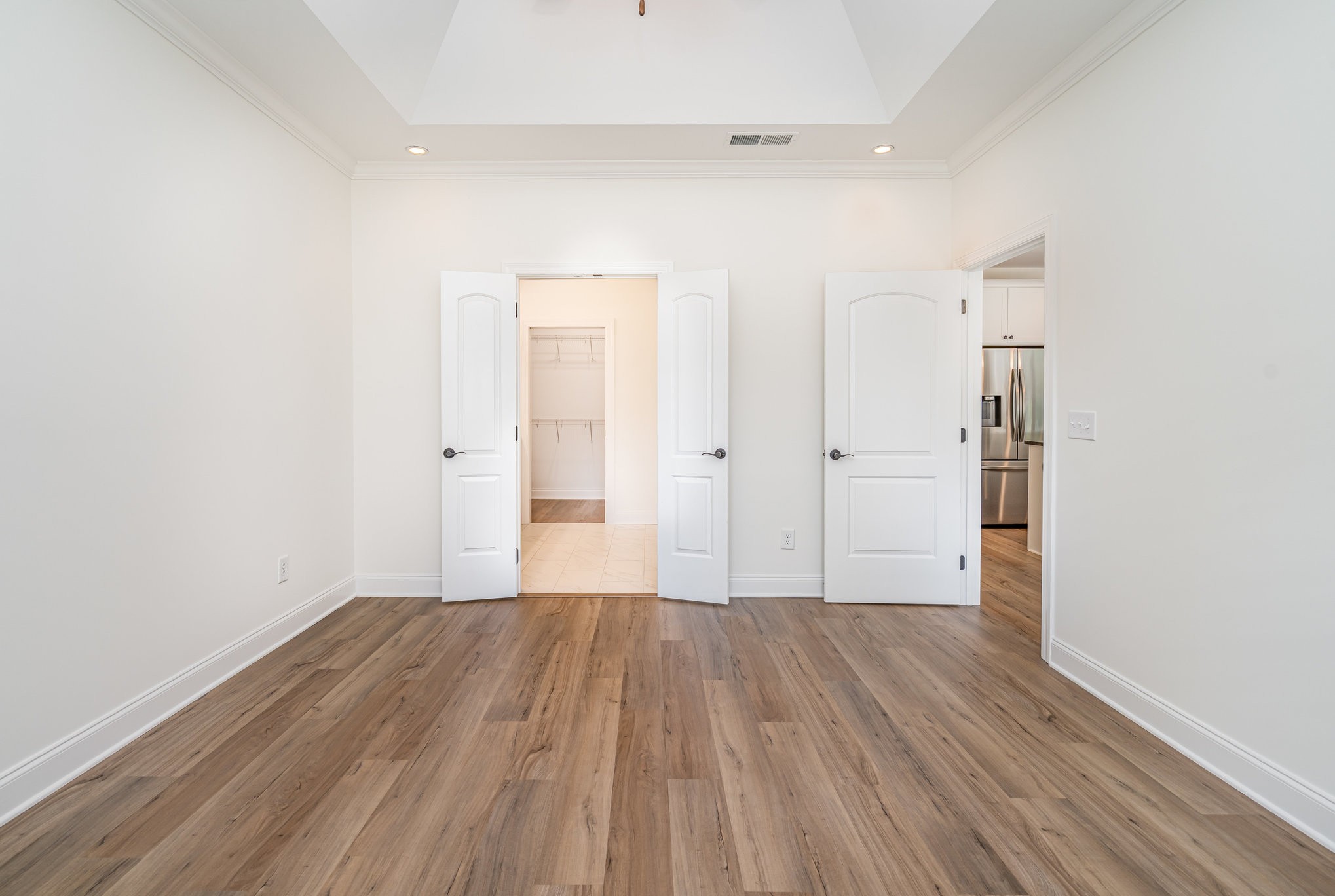 412 West Foxrun Springfield, TN 37172 - Photo 11 of 23 wooden floor in an empty room