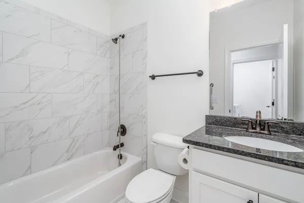 $415,000 | 412 West Foxrun, Springfield, TN 37172