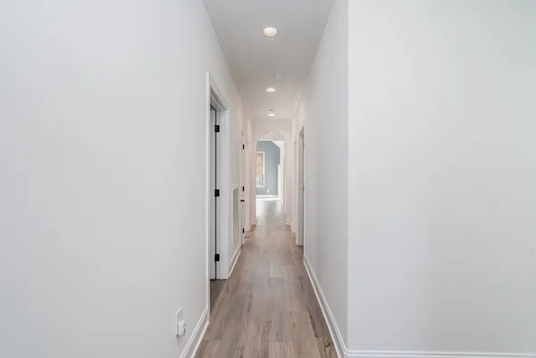 $415,000 | 412 West Foxrun, Springfield, TN 37172