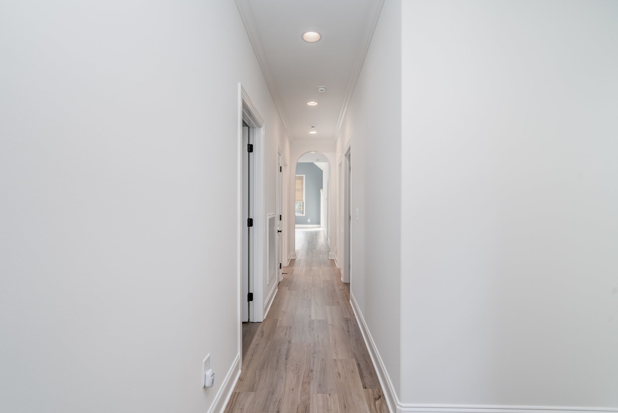 412 West Foxrun Springfield, TN 37172 - Photo 8 of 23 a view of a hallway with wooden floor