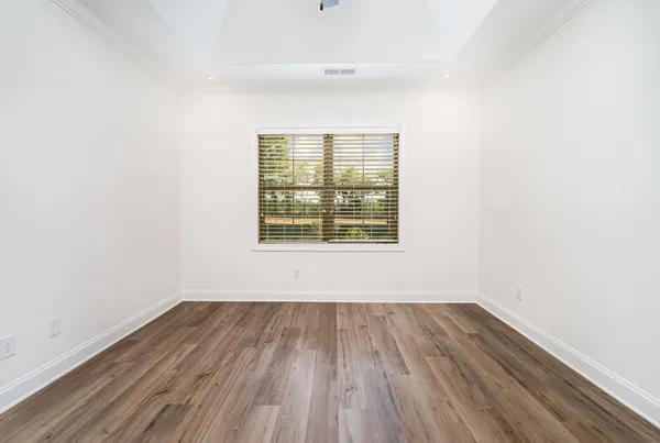 $415,000 | 412 West Foxrun, Springfield, TN 37172