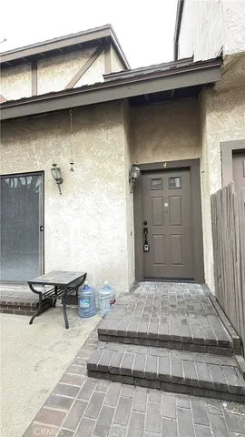 a house view with a outdoor space