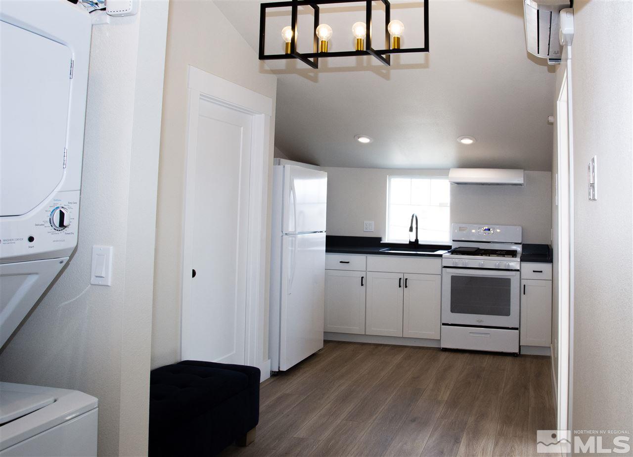 1351 Terrace Reno, NV 89503 - Photo 11 of 27 Photo 11