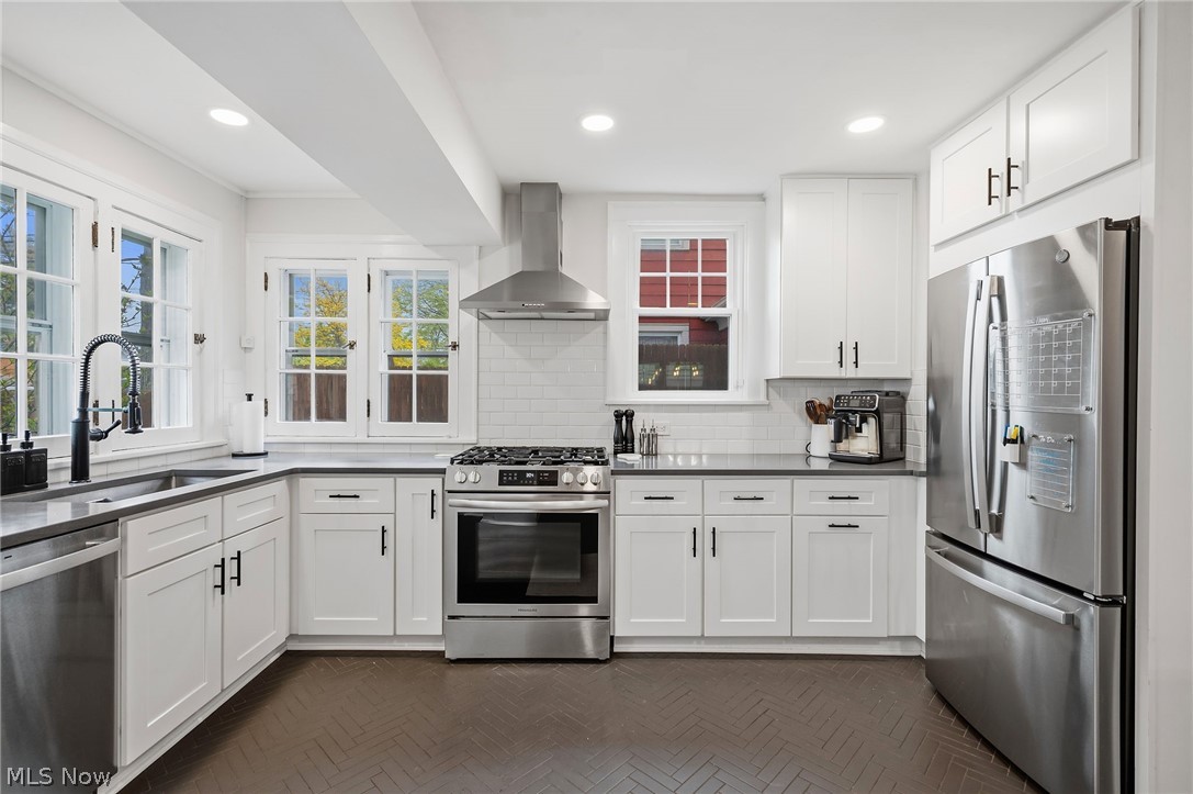 3141 Coleridge Road Cleveland Heights, OH 44118 - Photo 10 of 47 Gallery Image 10