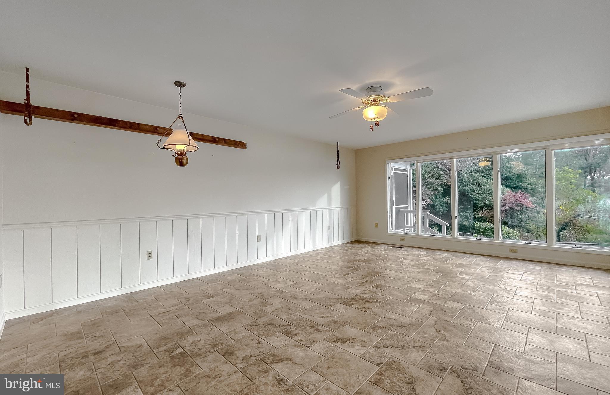 44973 Smiths Nursery Road Hollywood, MD 20636 - Photo 66 of 111 a view of empty room with ceiling fan